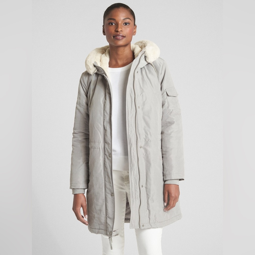 Gap Silver ColdControl Faux-Fur Parka Size Large